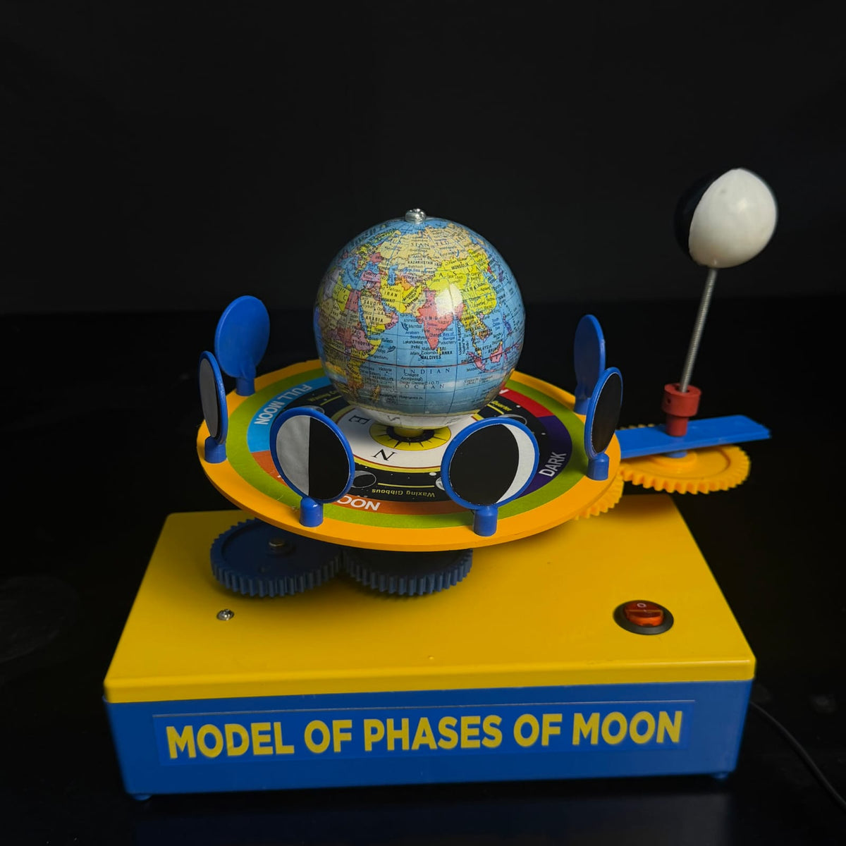 Model Of Phases Of Moon