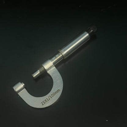 Screw Gauge 25mm Black Box